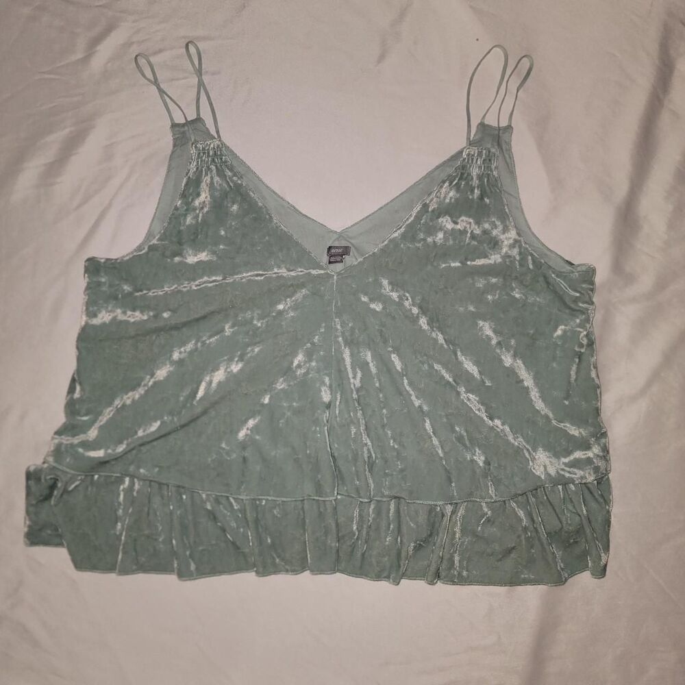 Aerie Women's Green Velvet Top